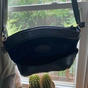 Vintage leather Longchamp purse